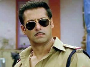 Salman Khan's security breached during Dabangg 2 shooting